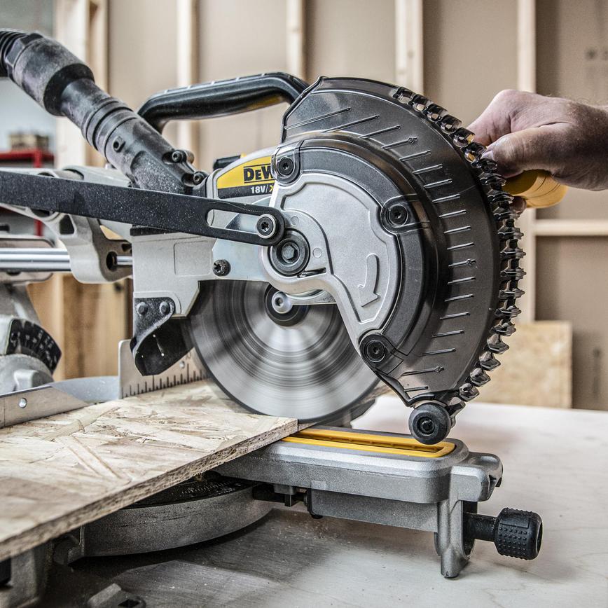 TLS0719 Trend 216mm x 30mm 60T Hardwood Cordless Mitre Saw Blade