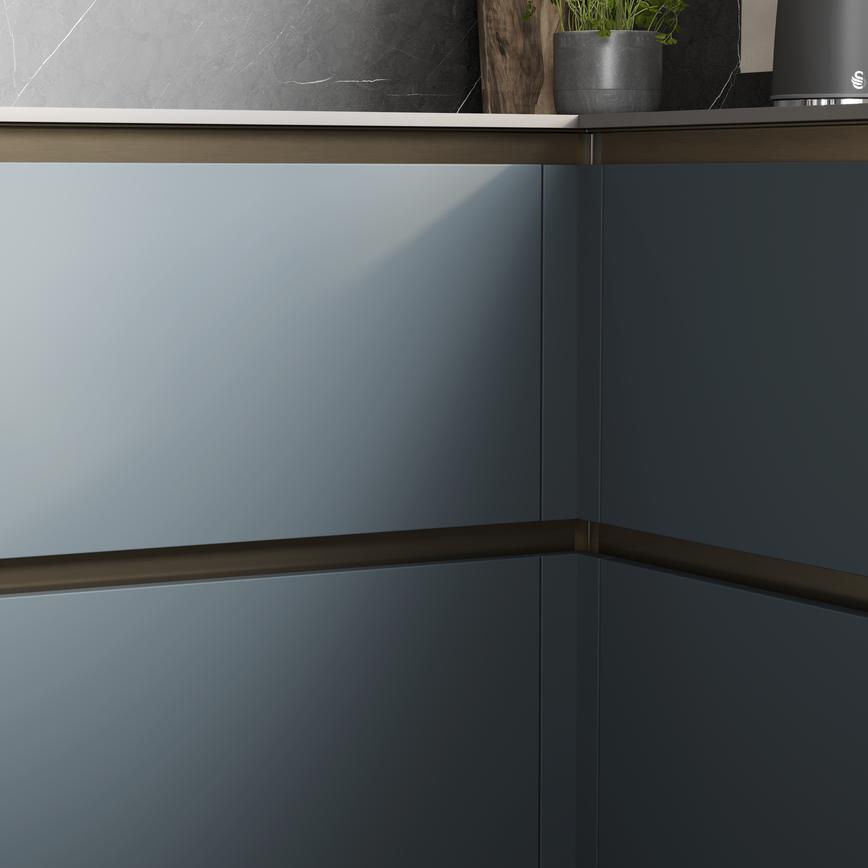 Bronze Square Internal Corner Handleless Profile