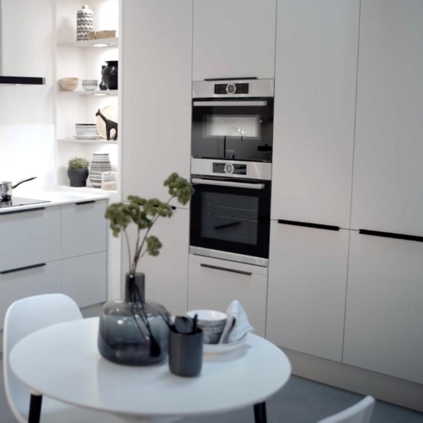 Movie Thumbnail Hockley Super Matt Sandstone