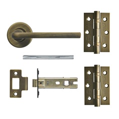 Munch Antique Brass Lever on Rose Door Handle Pack
