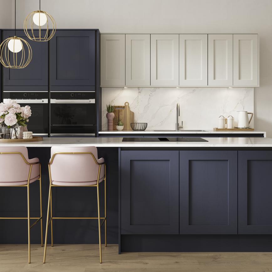 Chilcomb Navy Handleless Alt Set Shot