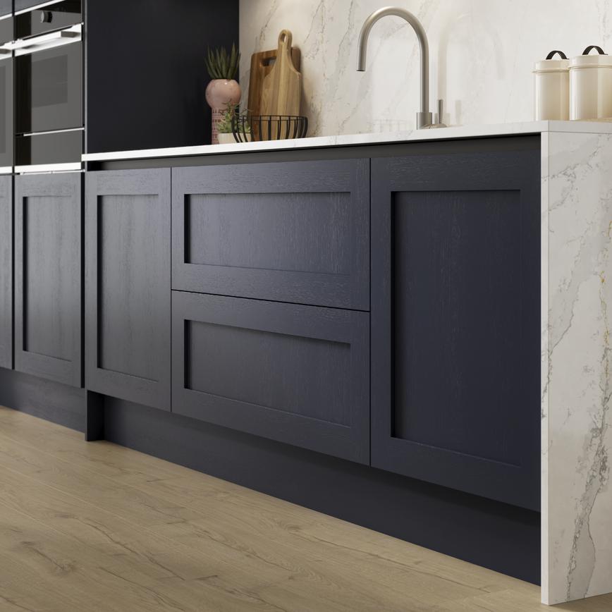 Chilcomb Navy and Porcelain handleless frontals