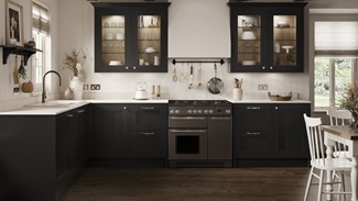 Chilcomb Black Inframe Set Shot Main