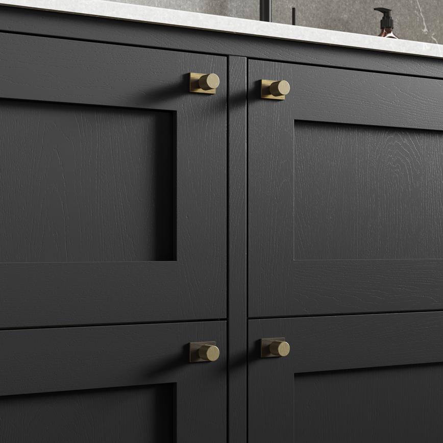 Chilcomb charcoal in-frame handle detail