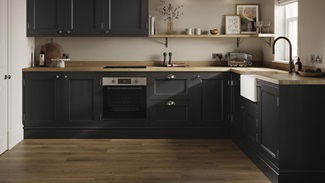 Elmbridge Black Inframe Set Shot Main