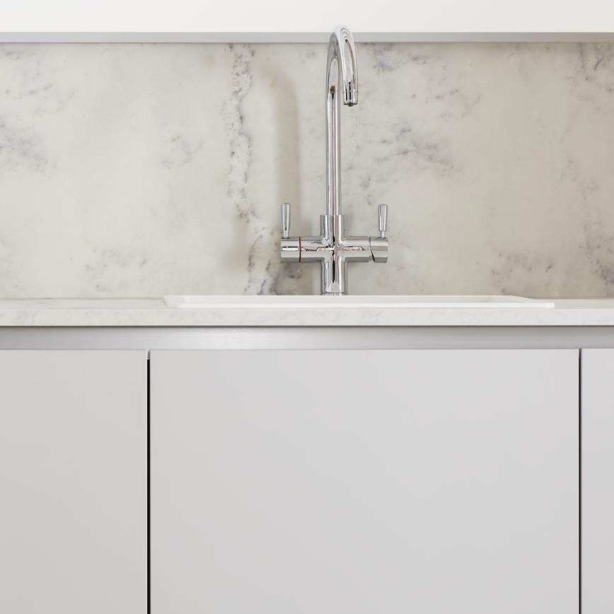 Hockley Super Matt Dove Grey Handleless Detail