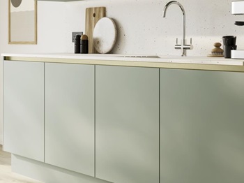 Hockley Reed Green Handless Bank Of Frontals Cameo