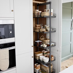 Standard Full-Height Pull Forward Larder