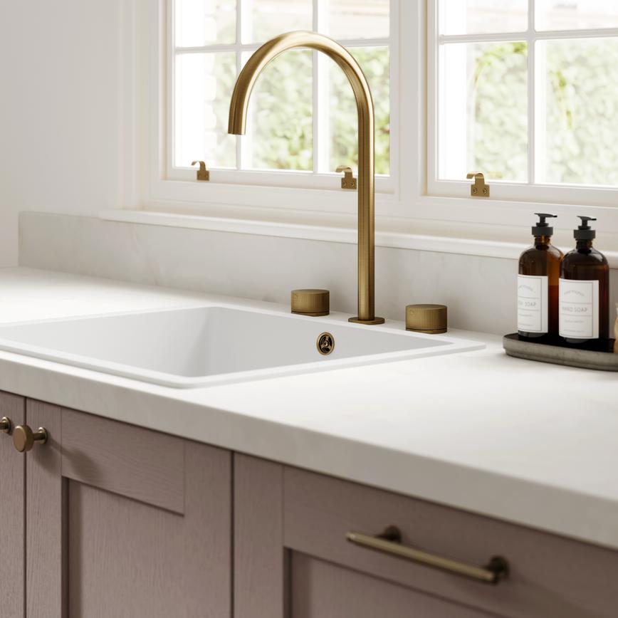 Halesworth Antique Rose Sink & Tap