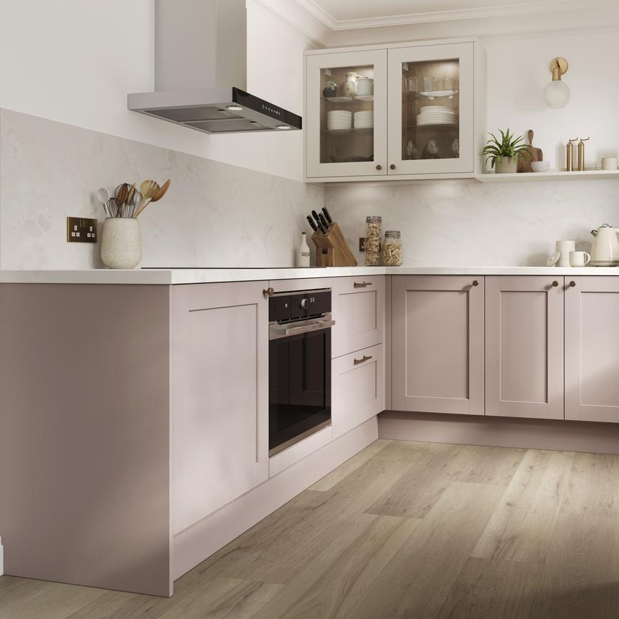 Halesworth Antique RoseAlternative Set Shot