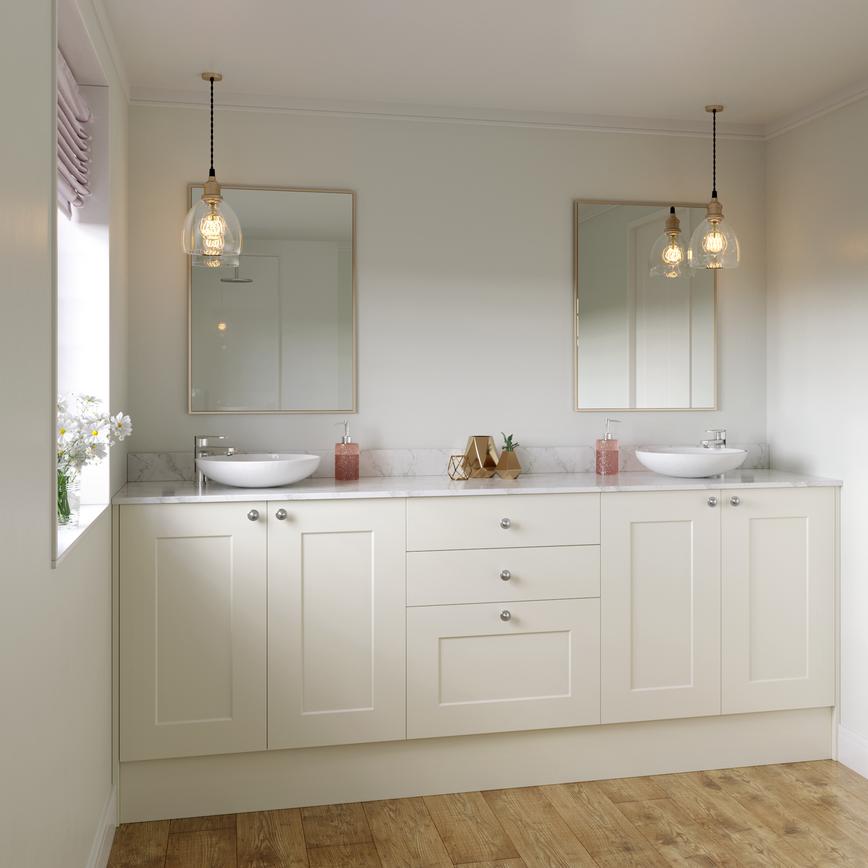 Chelford Ivory bathroom